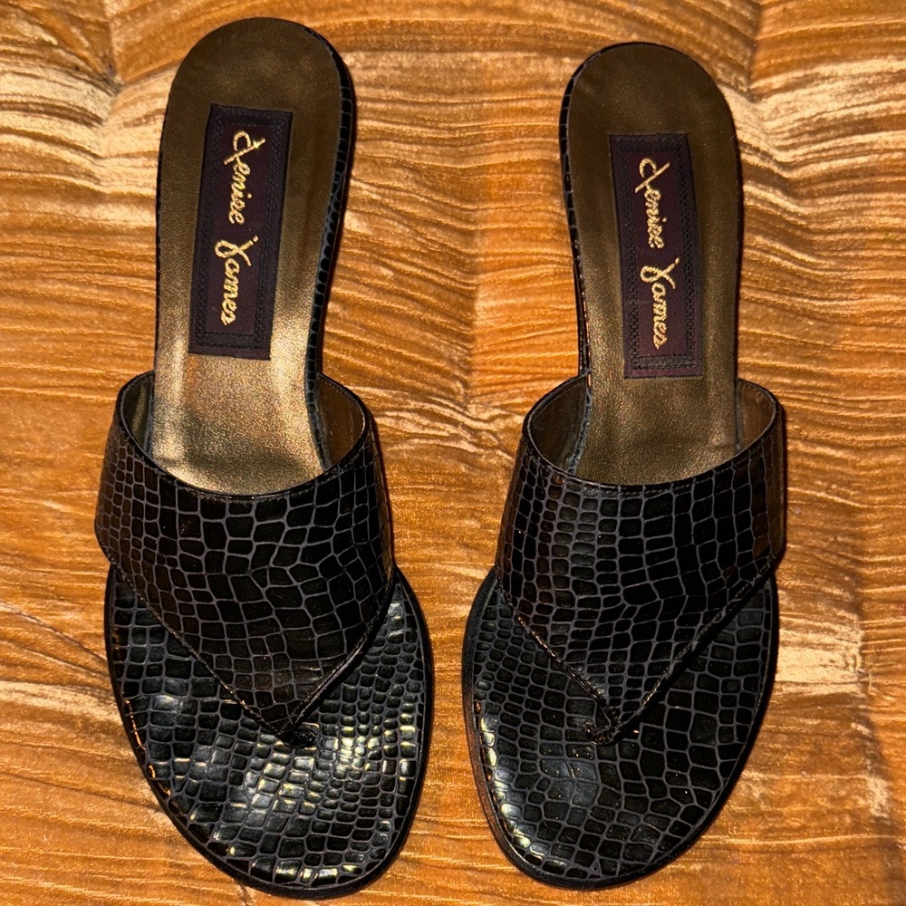 Black Croc-Embossed Women's Sandals